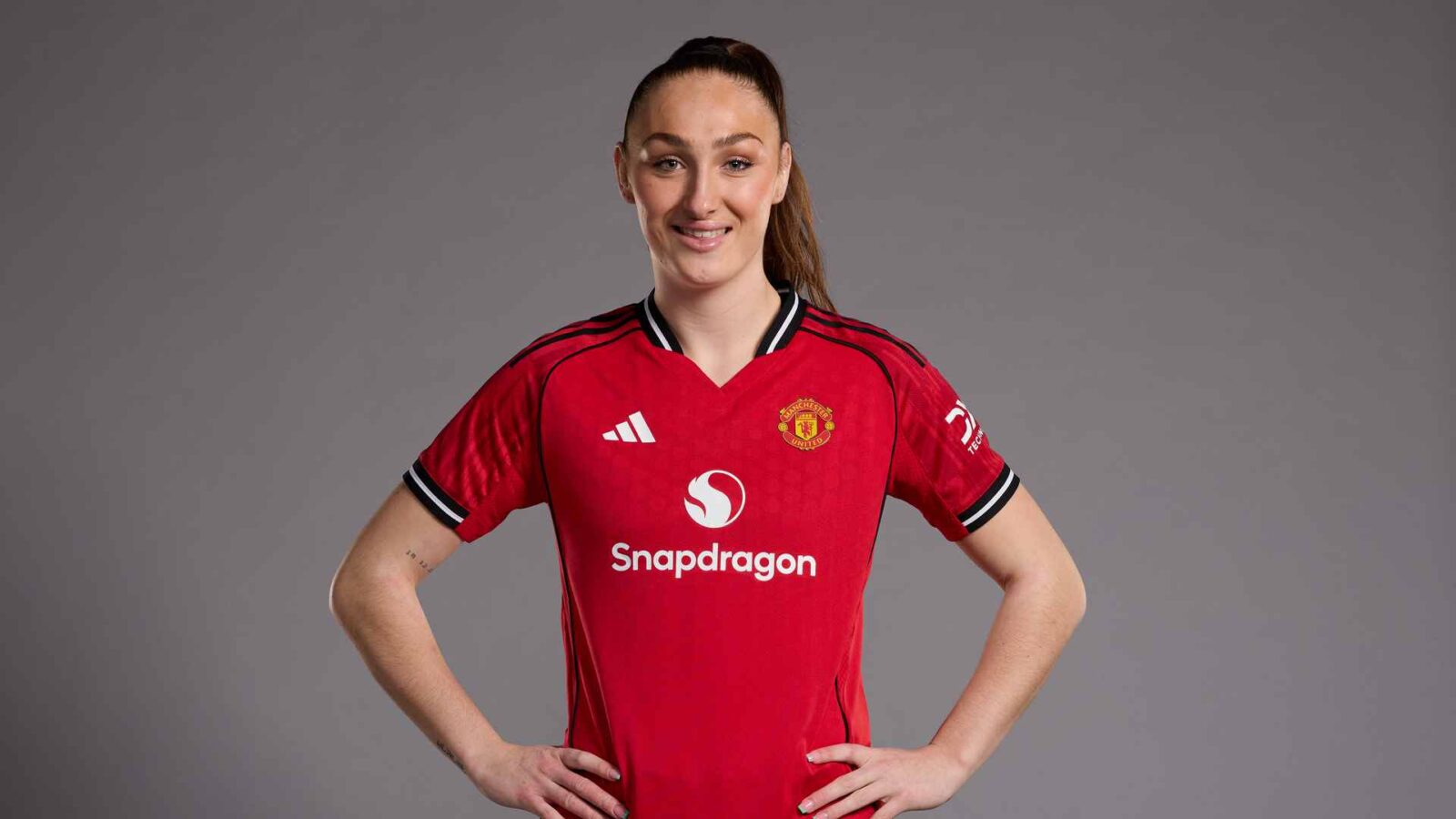 Keira Barry Signs Contract Extension with United Amid Rising Hopes