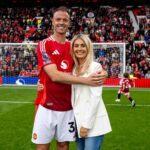 Evans' Decision to Stay: A Win for the Team and Fans Alike!