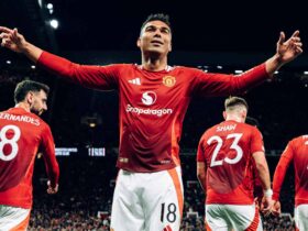 Test Your Knowledge: Identify Manchester United's 10 Brazilian Stars!