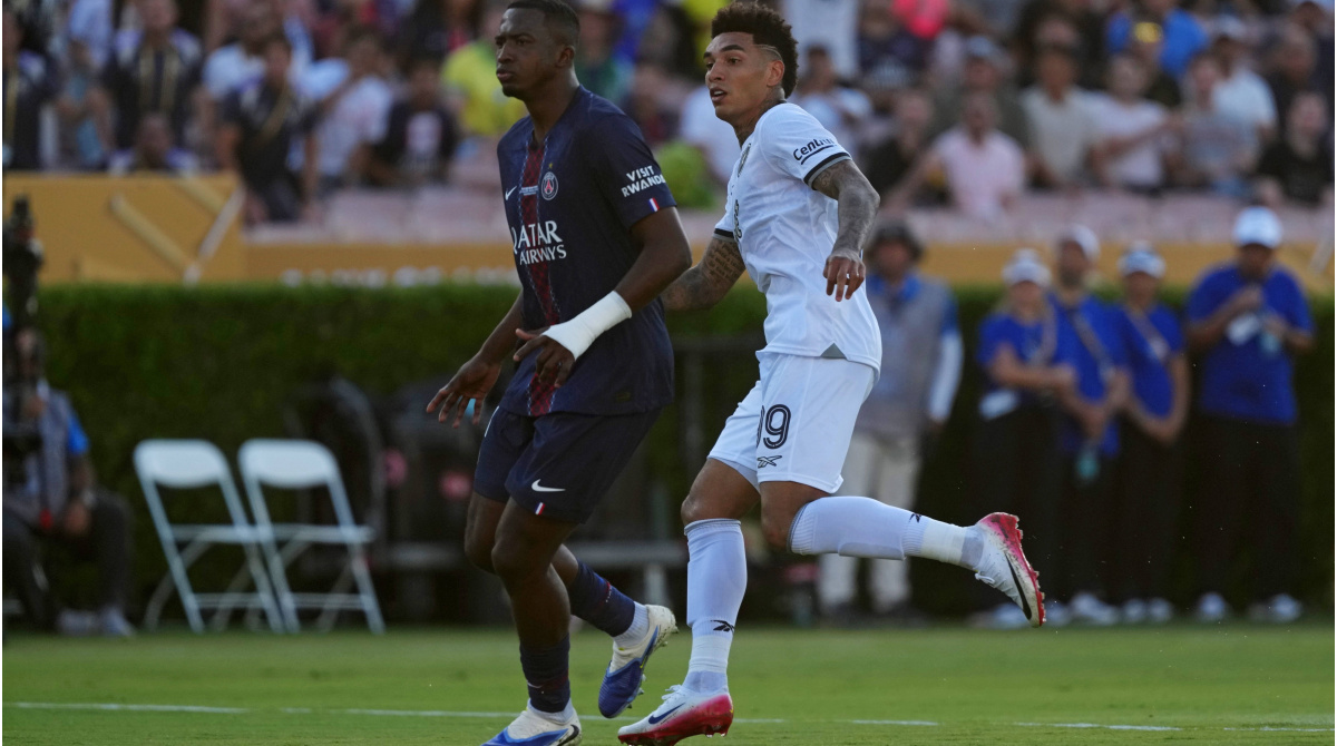 Igor Jesus Leads Botafogo to Stunning Upset Over Champions League Giants PSG