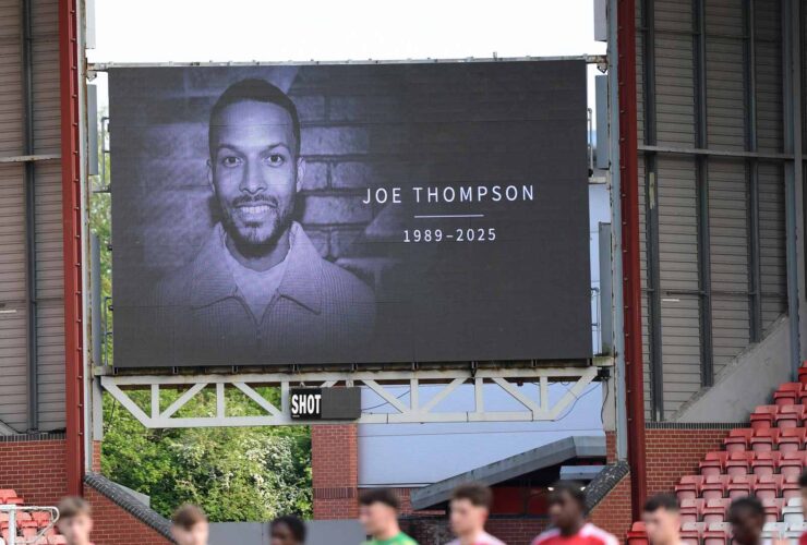 Rochdale's Tribute: Honoring Thompson's Legacy on the Field