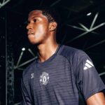 Fresh Digits for Promising Duo
