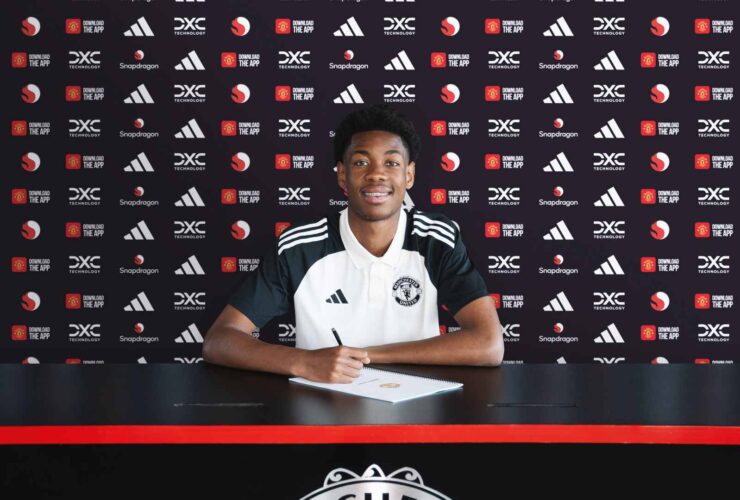Kana Biyik Signs with United on Loan Deal