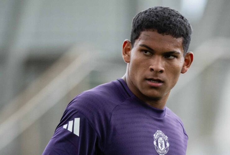 Leon Unveils His Jersey Number