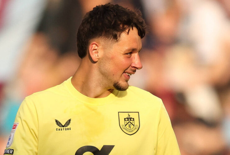 James Trafford on verge of re-signing for Manchester City - The incredible records he broke in the Championship revealed