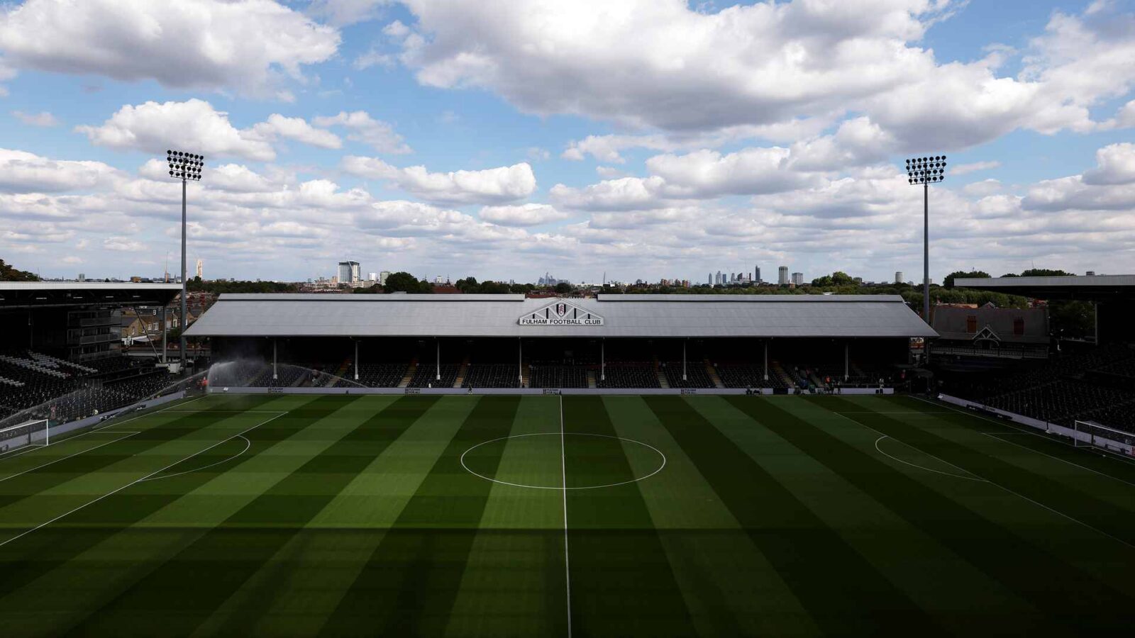 Matchday Preview: Fulham Faces United in Exciting Showdown