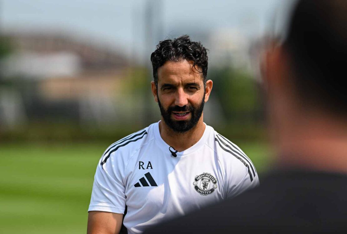 Amorim's Grand Acclaim for Cunha: A Towering Tribute.