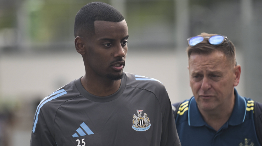 Alexander Isak's injury record analysed - A risk to pay out a Premier League record fee?