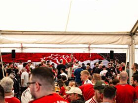Old Trafford's Pop-Up Pub: A Cheers-Worthy Success!