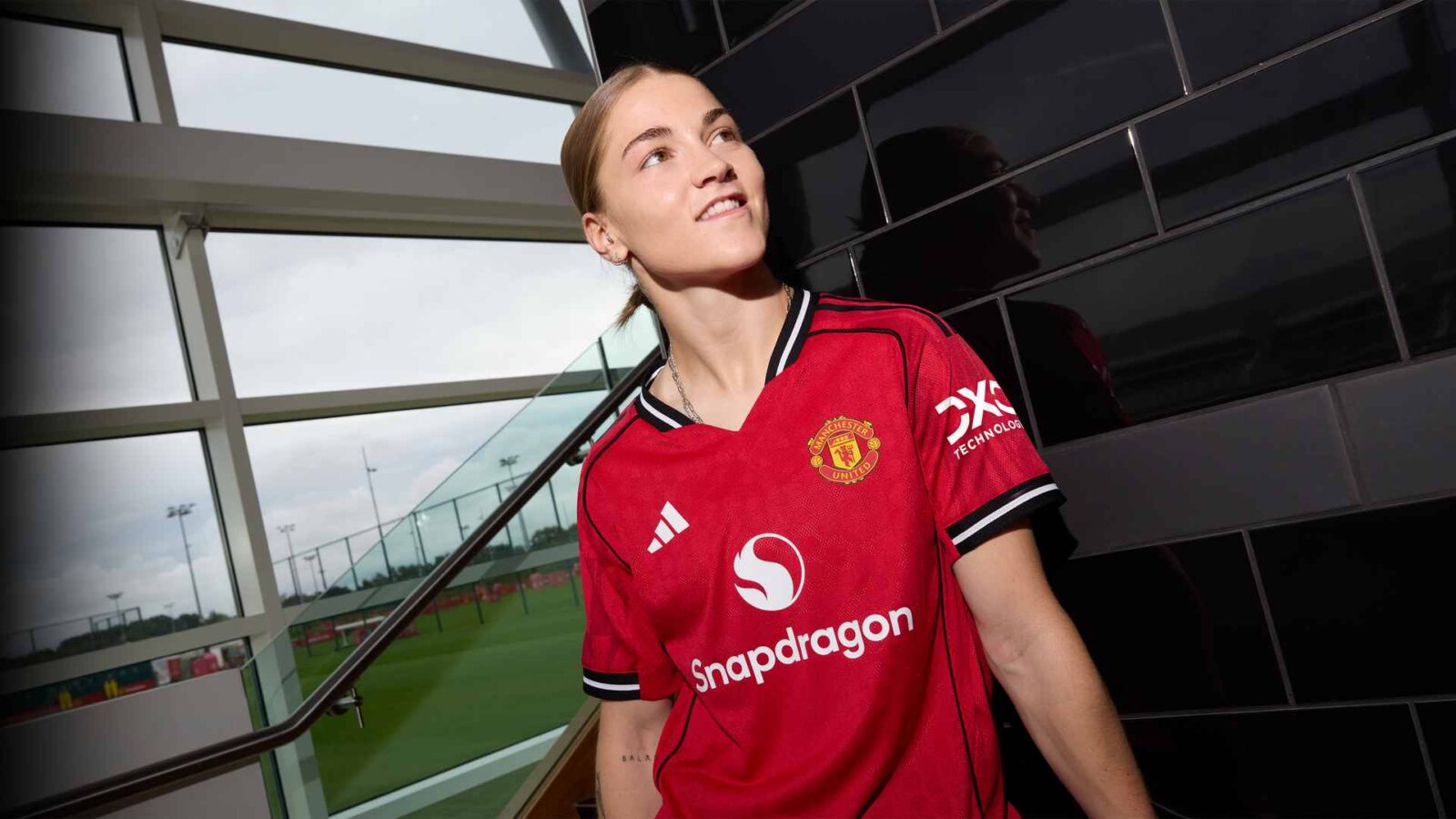 Manchester United Women Secure Signing of Jess Park