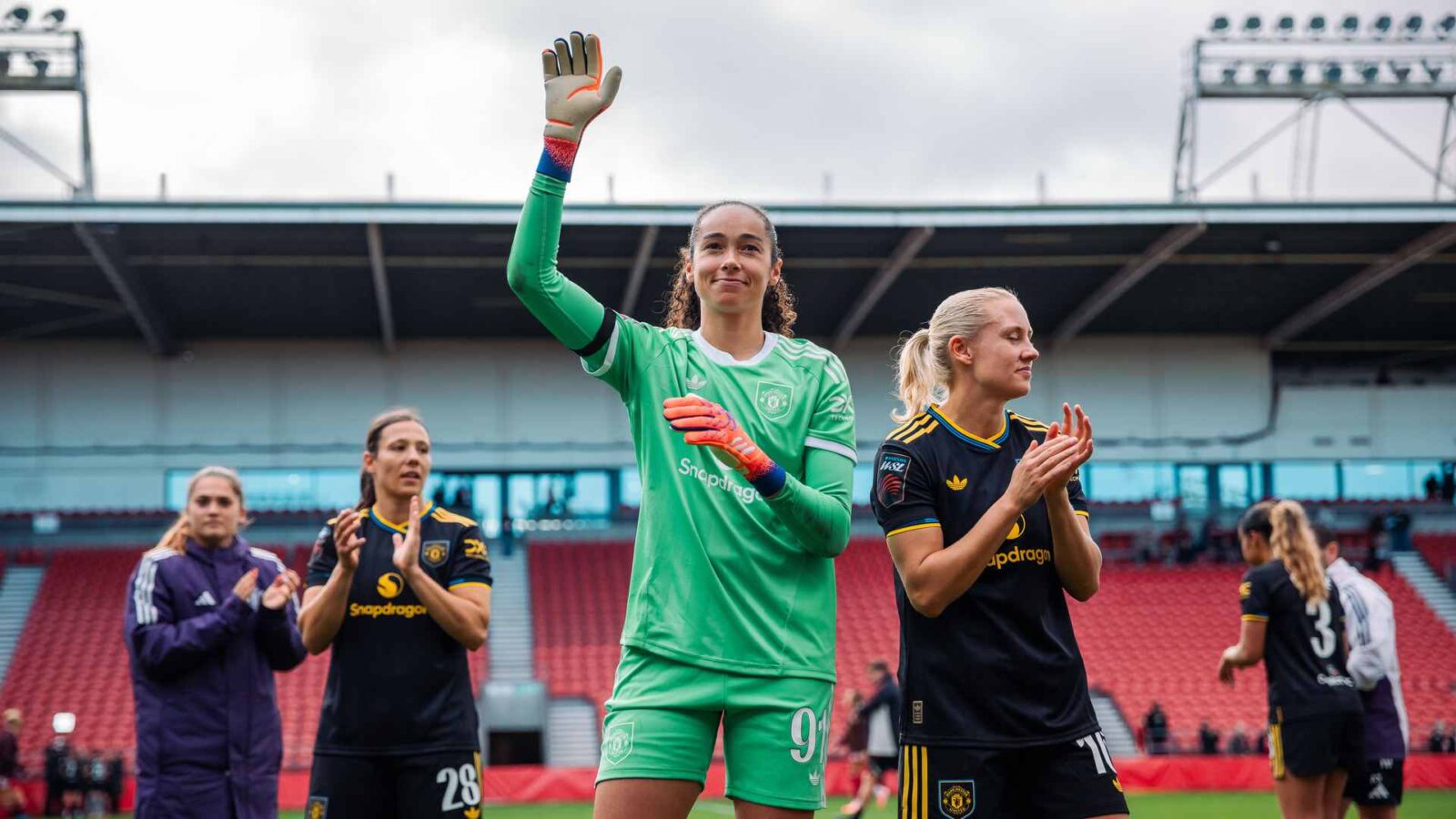 Showdown at the Top: United Women Clash with Chelsea