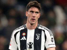 Latest transfer news: Chelsea and Man Utd in Vlahović fight as Spurs could re-sign Kane