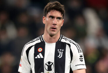 Latest transfer news: Chelsea and Man Utd in Vlahović fight as Spurs could re-sign Kane