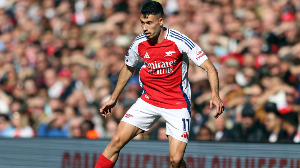 Latest transfer news: Arsenal considered Martinelli sale as Barcelona eye PL defender