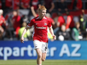 Latest transfer news: Chelsea target Kees Smit, Serie A duo eye Mainoo