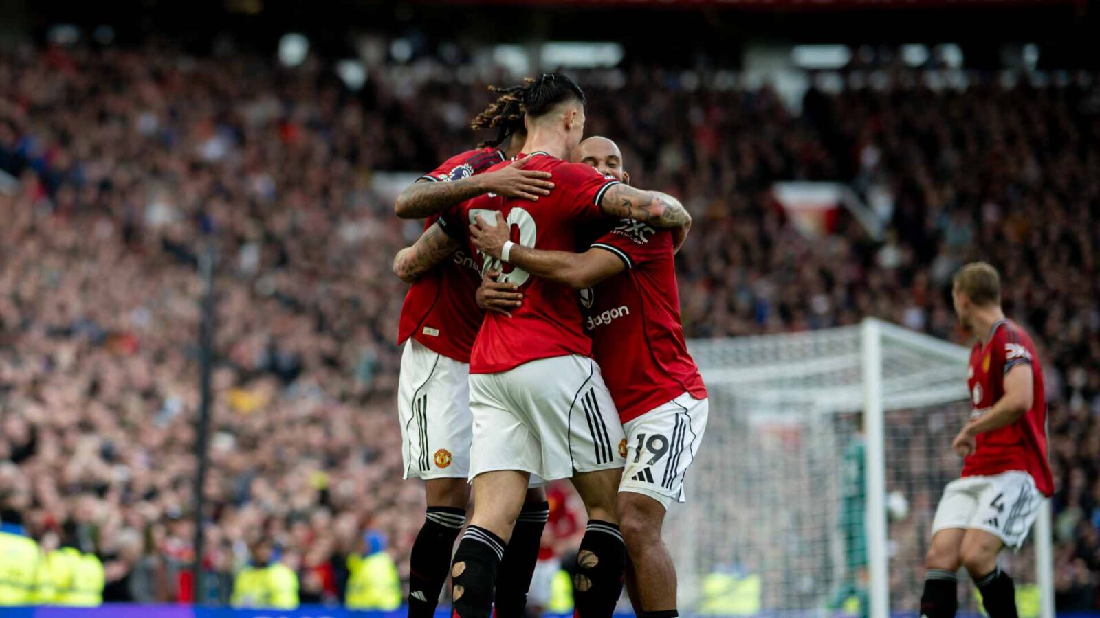 United Triumphs Over Sunderland with a 2-0 Victory