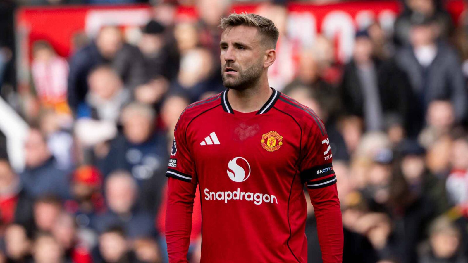Luke Shaw Reflects on the Challenges of Battling at Anfield