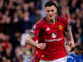 Sesko Eager to Connect with Fans!