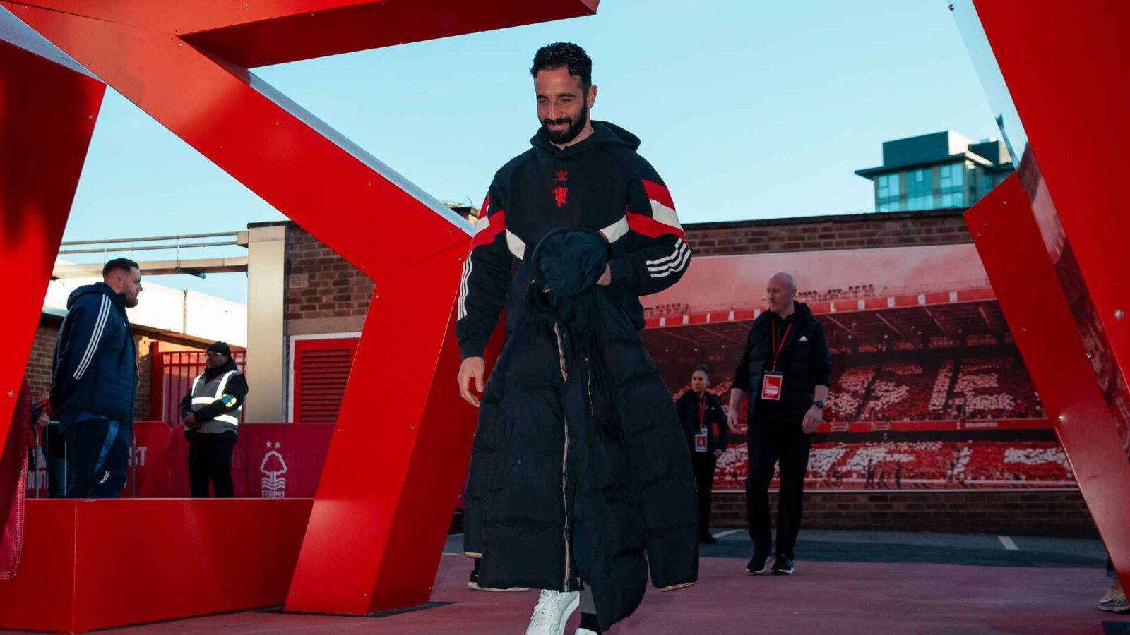 Forest Matchday Brief: Kickoff Insights, Form Trends, and Squad Updates