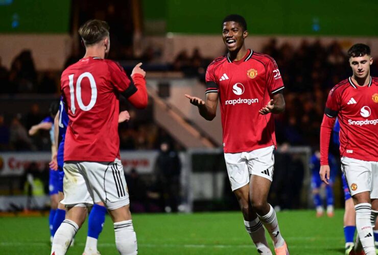 United Dominates U21 Clash with Rochdale, Securing 2-0 Victory