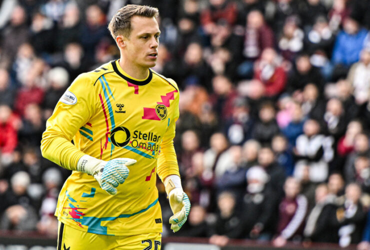Schwolow on Hearts title challenge and the former Celtic star that talked him into move