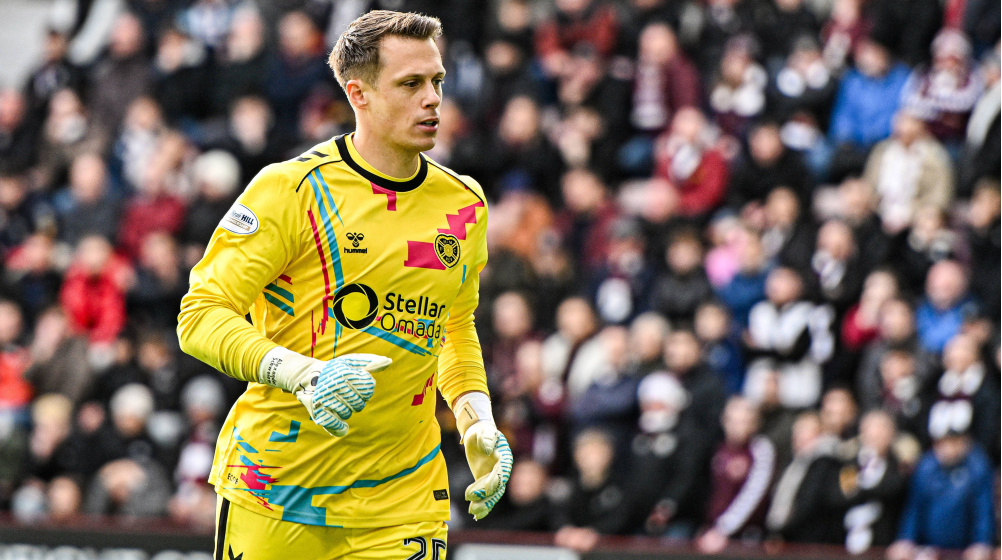 Schwolow on Hearts title challenge and the former Celtic star that talked him into move