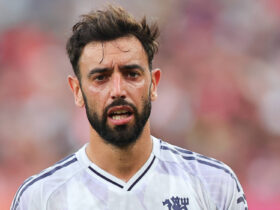 Latest transfer news: Man Utd face Bruno Fernandes fight as Arsenal star eyed by Bayern