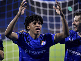 Latest transfer news: Chelsea and Barcelona want Portuguese wonderkid