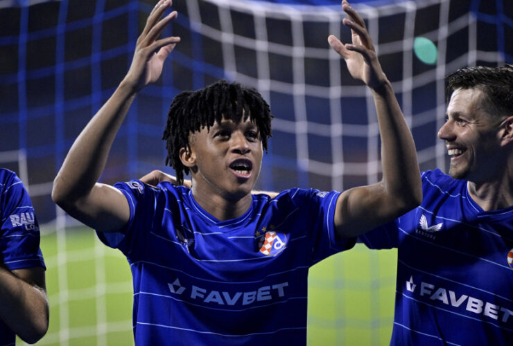 Latest transfer news: Chelsea and Barcelona want Portuguese wonderkid