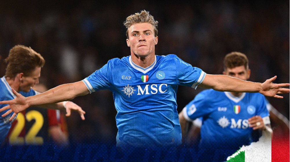 How Rasmus Højlund's Napoli excellence contrasts Man United struggles