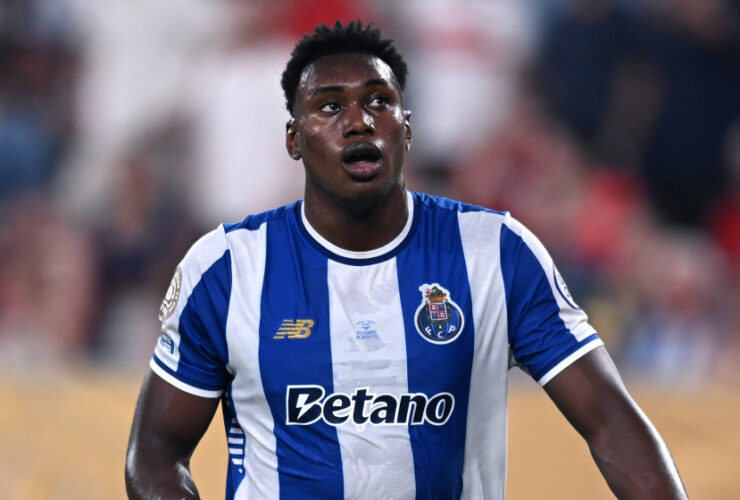 Latest transfer news: Spurs to replace Dominic Solanke with Samu Aghehowa? Barcelona want Daniel Munoz