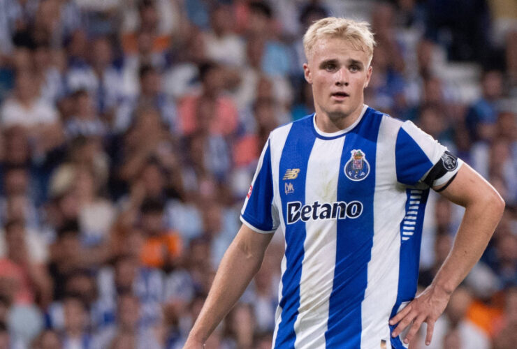 Latest transfer news: Man Utd shortlist Victor Froholdt as Barcelona eye Fisnik Asllani