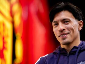 Martinez Poised for Action with Amorim