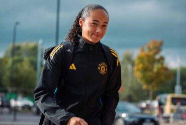 Join the Reds' Live Stream Experience!