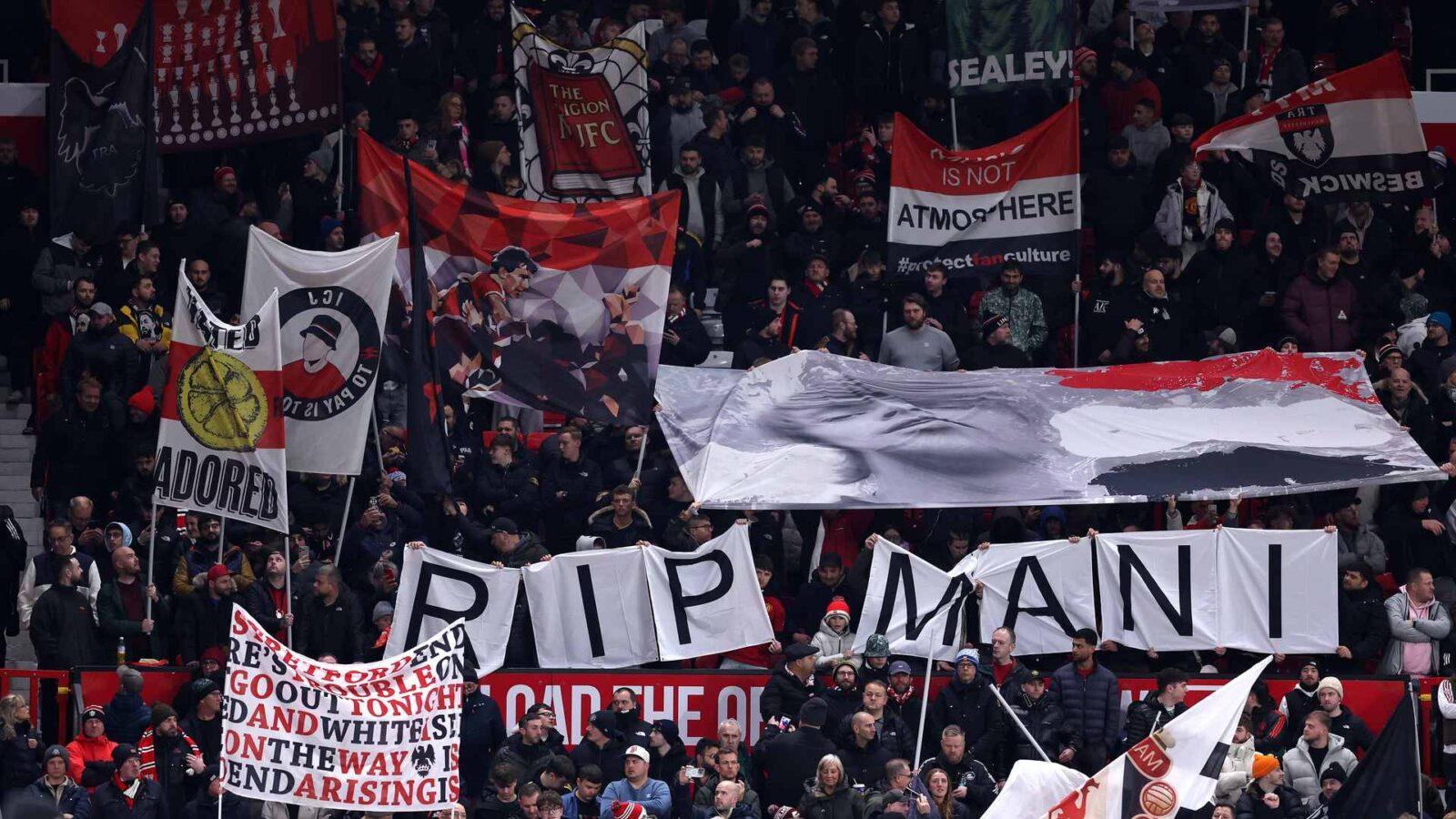 Old Trafford Honors Its Legends