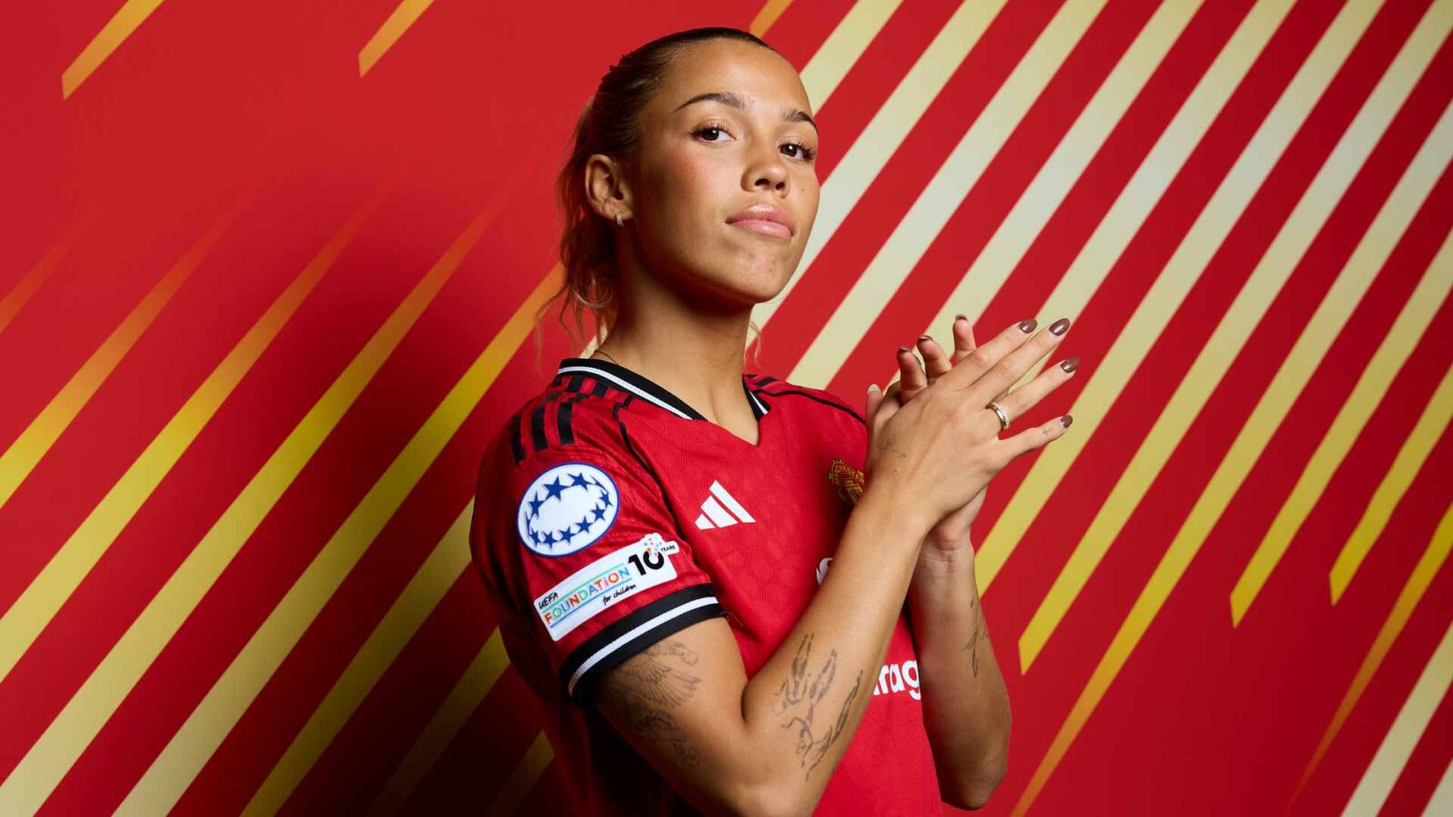 Dual Loyalties: A Journey Between United Women and PSG