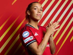 Dual Loyalties: A Journey Between United Women and PSG