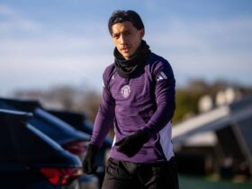 Whiteside Supports Martinez's Comeback