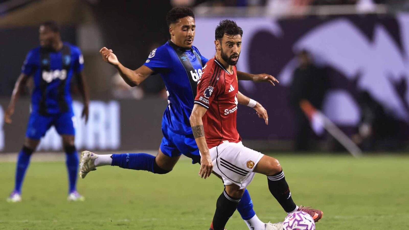 Your Guide to Following United vs. Bournemouth Live!