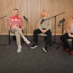 Brown Enthralled by Dual Highlights of the Table