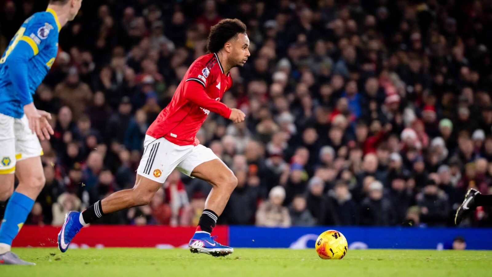 Stalemate at Old Trafford: United Held by Wolves