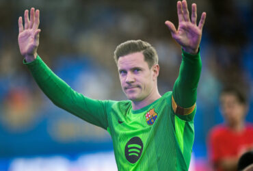 Transfer news LIVE: Man United want Ruben Neves as Tottenham eye Ter Stegen deal