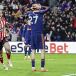Woltemade's day to forget as Sunderland beat Newcastle in Tyne-Wear derby