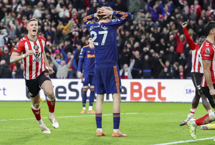 Woltemade's day to forget as Sunderland beat Newcastle in Tyne-Wear derby