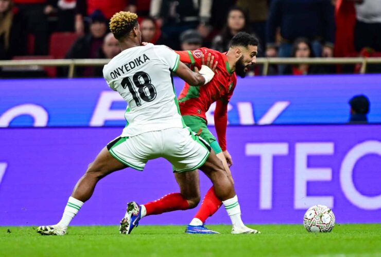 Noussair Mazraoui: The Key to AFCON Glory