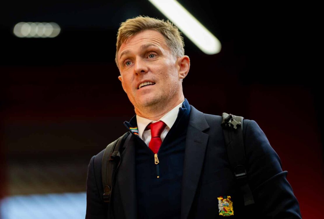 Squad Showdown: United Faces Brighton